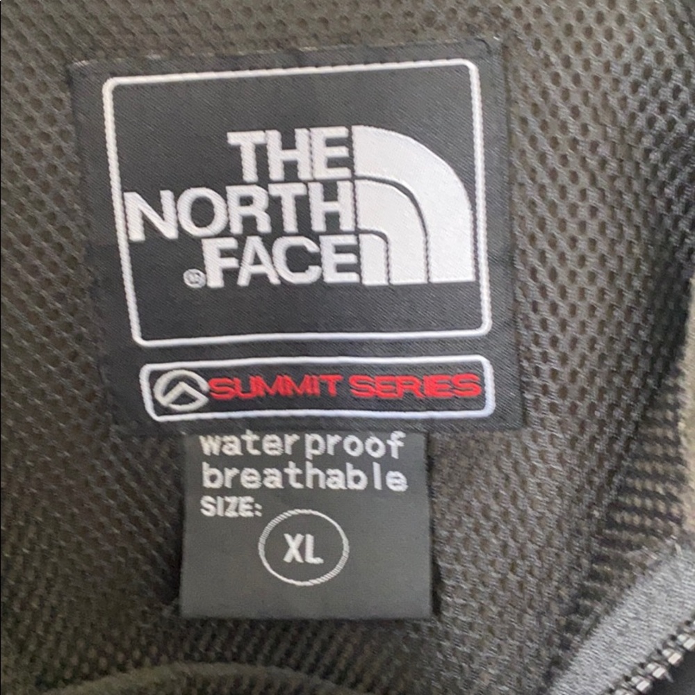The North Face Jacket - Picture 2 of 6